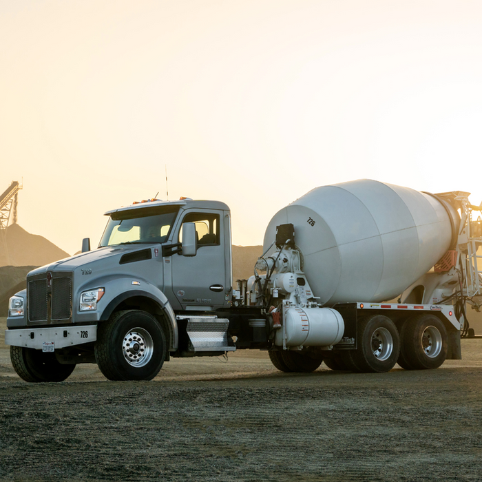 Maximizing Revenue: The Importance of Regular Maintenance for Mixer Trucks and Dump Trucks